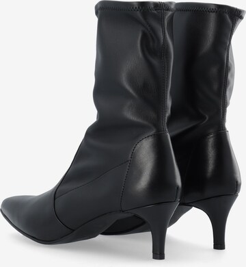 Bianco Ankle Boots in Black