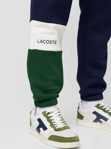 LACOSTE - Tapered Pantalón en azul