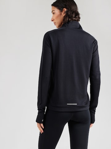 NIKE - Camiseta funcional 'Pacer' en negro