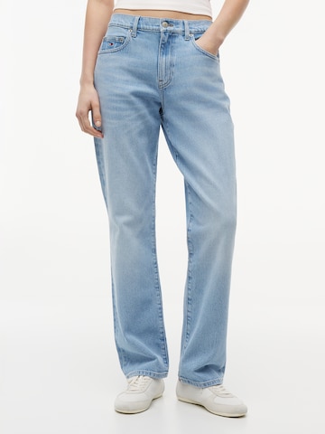 Largi Jeans 'KIRA' de la Tommy Jeans pe albastru: față