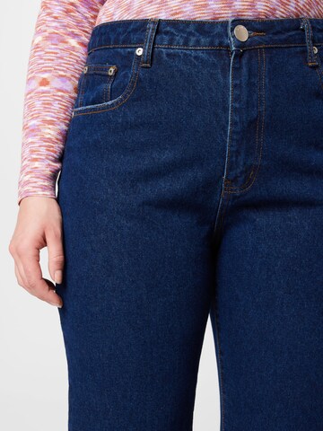 Regular Jeans de la GLAMOROUS CURVE pe albastru