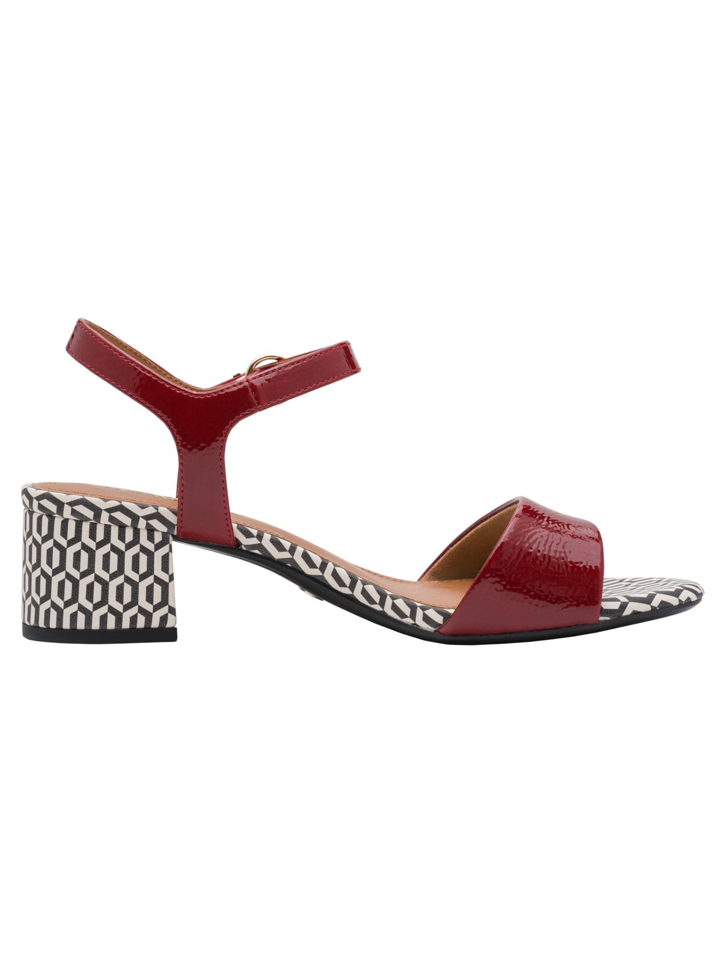 Tamaris Сандали в червено