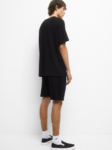 Pull&Bear Loosefit Shorts in Schwarz