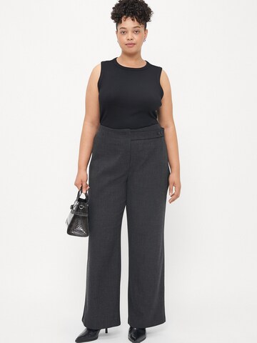 Vero Moda Curve - regular Pantalón 'VMCBESTIE' en gris
