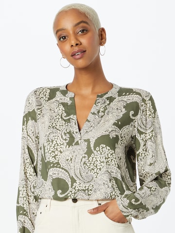 Kaffe Blouse in Green: front