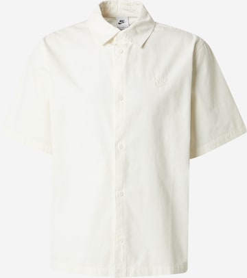 Comfort fit Camicia 'CLUB' di Nike Sportswear in bianco: frontale