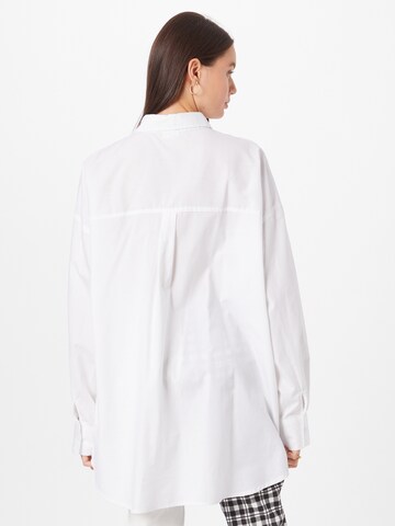 Cotton On - Blusa en blanco