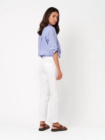 TONI Tapered Pleat-Front Pants 'Sue' in White