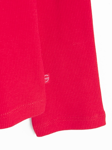 T-Shirt Cool Club en rouge