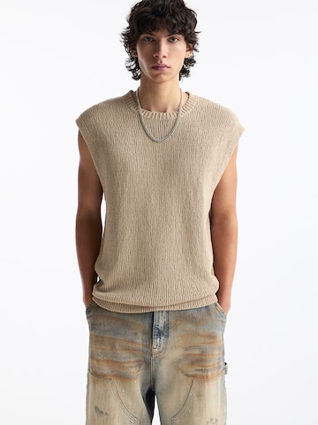 Pull&Bear Slipoveri värissä beige: edessä