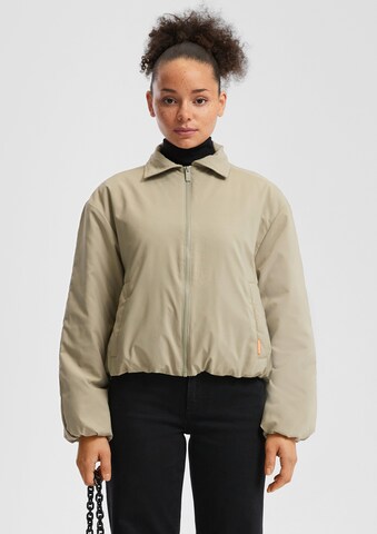 QS Jacke in Grün: Vorderseite