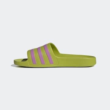 ADIDAS PERFORMANCE Plážové / kúpacie topánky 'Adilette' - Zelená