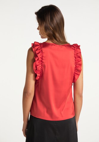 faina Top in Rot