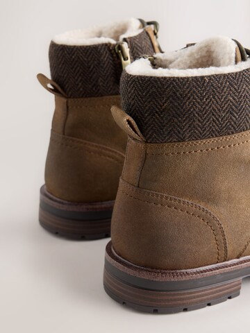 Next - Botas con cordones en marrón