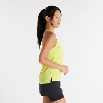 new balance Sporttop in Geel