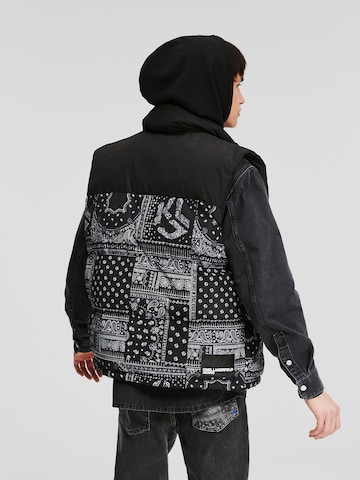 Vestă de la KARL LAGERFELD JEANS pe negru