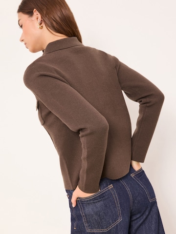 Lipsy Gebreid vest in Bruin