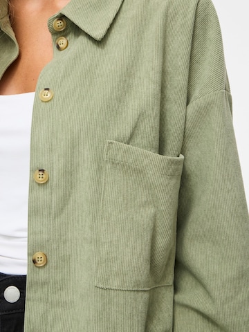 VILA Blouse in Green