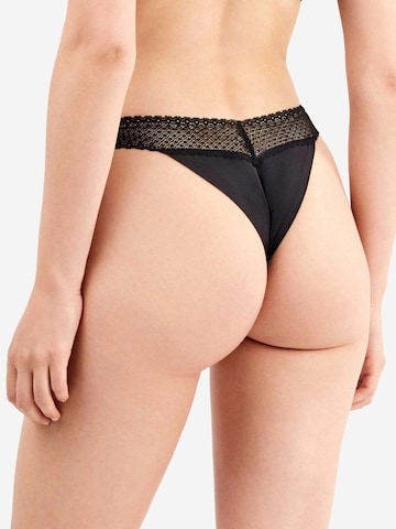 Gisela - Tanga en Mezcla de colores