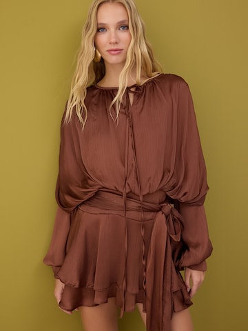 Abito di Trendyol in marrone: frontale