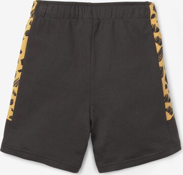 PUMA Regular Sportshorts in Schwarz