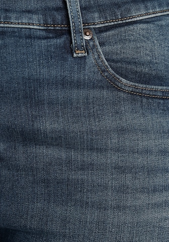 Levi's® Plus Regular Jeans in Blue
