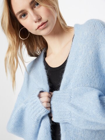 Cardigan Y.A.S en bleu