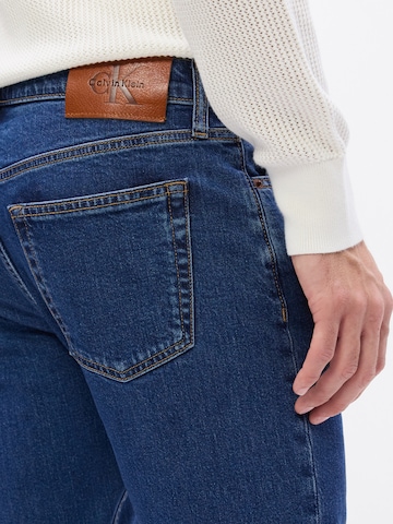 Calvin Klein Jeans Слим Джинсы в Синий
