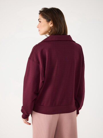 No Matter What Sweatshirt in Rot