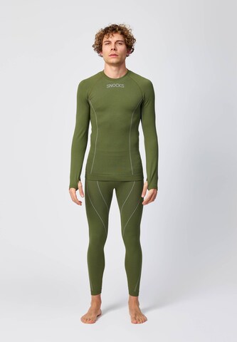 SNOCKS Athletic Underwear in Green: front