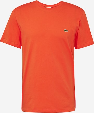 T-Shirt LACOSTE en rouge : devant