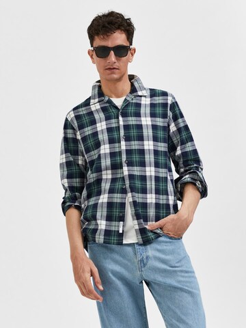 SELECTED HOMME Regular fit Button Up Shirt 'RESS' in Green