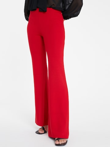 Ana Alcazar Flared Broek 'Sista' in Rood: voorkant