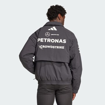 Veste de sport 'Mercedes - AMG Petronas Formula One Team' ADIDAS PERFORMANCE en noir : devant