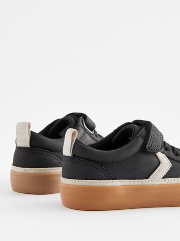 Baskets ' Zickazck' Next en noir