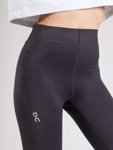 On - Skinny Pantalón deportivo en negro