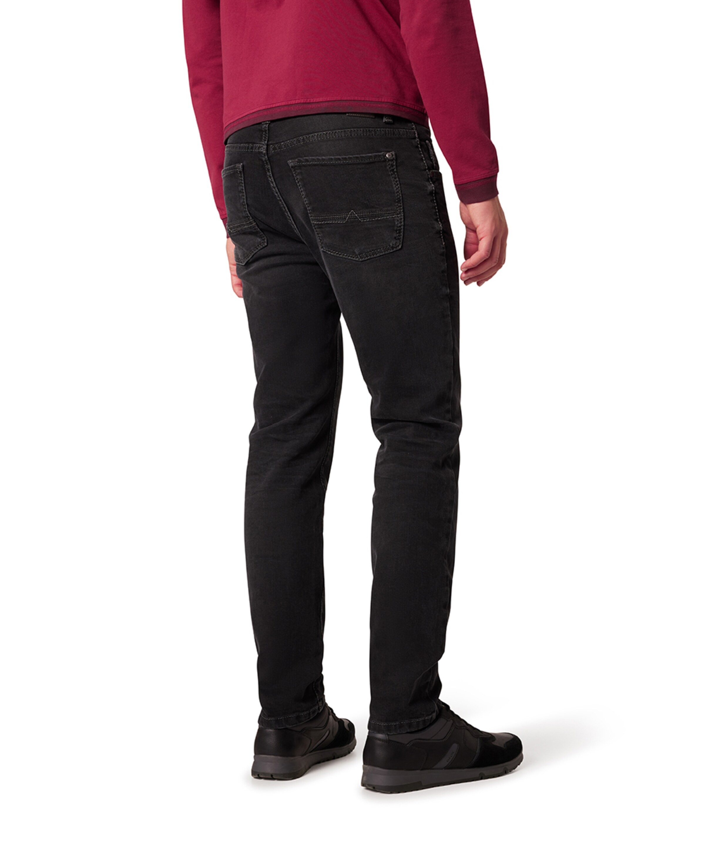 PIONEER Regular Jeans in Black