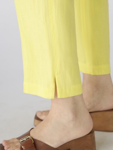 OUI Regular Pleated Pants in Yellow