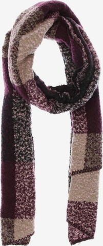 ONLY Scarf & Wrap in One size in Red: front