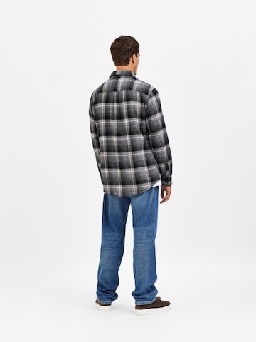 SELECTED HOMME - Ajuste regular Camisa en gris