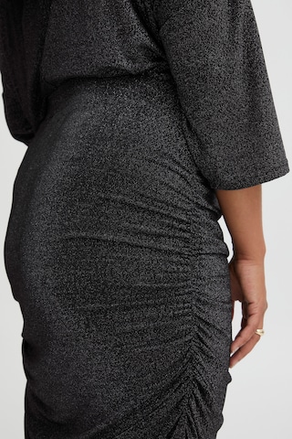 Fransa Curve Skirt in Black