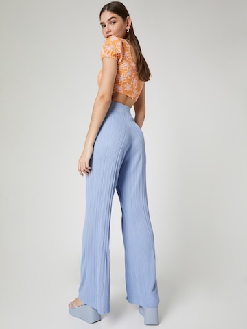 florence by mills exclusive for ABOUT YOU Loose fit Trousers 'Brisk' in Blue