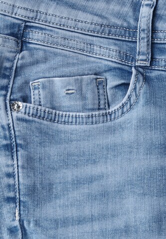 STREET ONE Slimfit Jeans in Blau