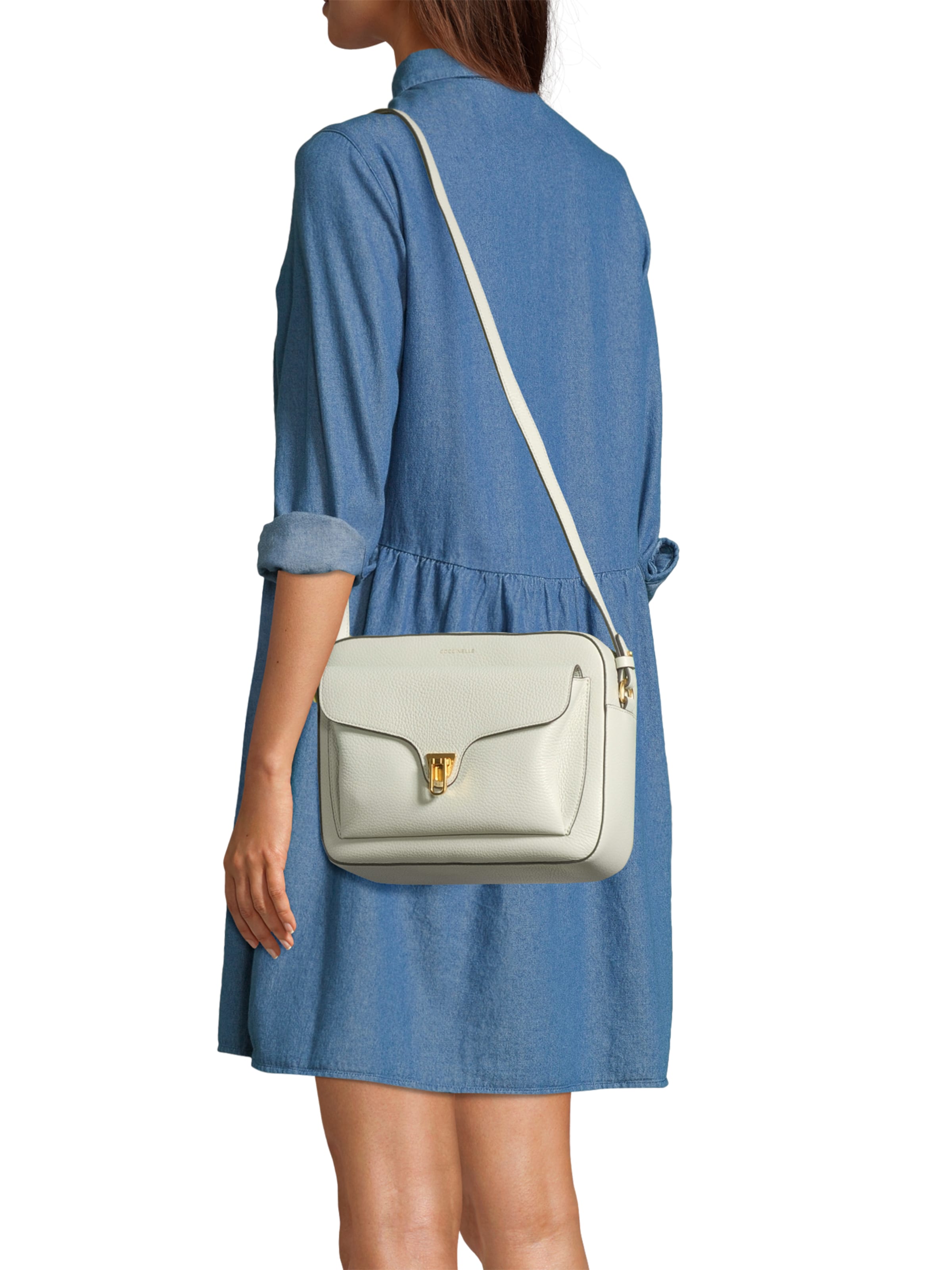 Coccinelle Olkalaukku 'BEAT' värissä vihreä: etupuoli