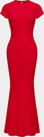 Robe 'Ribbed T-Shirt Maxikleid' cfab (formerly creamy fabrics) en rouge : devant