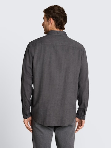 Coupe regular Chemise TOM TAILOR en gris