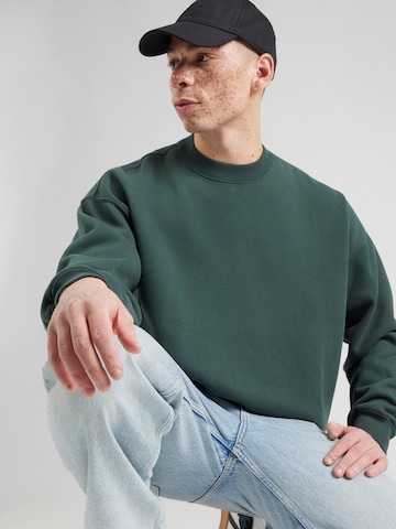 Abercrombie & Fitch Bluzka sportowa 'ESSENTIAL' w kolorze zielony: przód