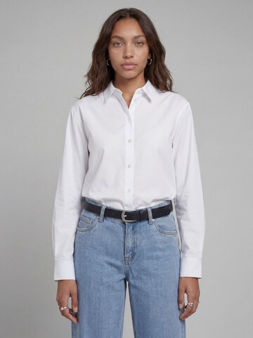 JJ Rebel Bluse in Weiß: Vorderseite