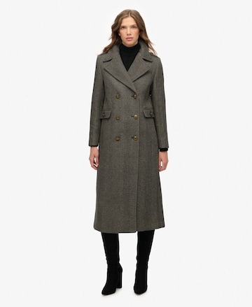 Manteau d’hiver Superdry en gris : devant