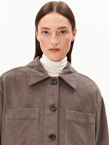 Veste mi-saison ARMEDANGELS en marron